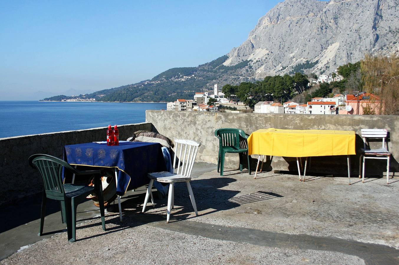 Ganze Wohnung, 2-Zimmer-Ferienwohnung am Strand Drasnice, Makarska A-6051-b in Drašnice, Makarska Riviera