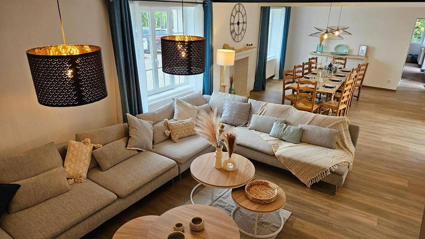 Location de vacances pour 14 personnes, avec vue et jardin, adapté aux familles à Longues-sur-Mer - 3