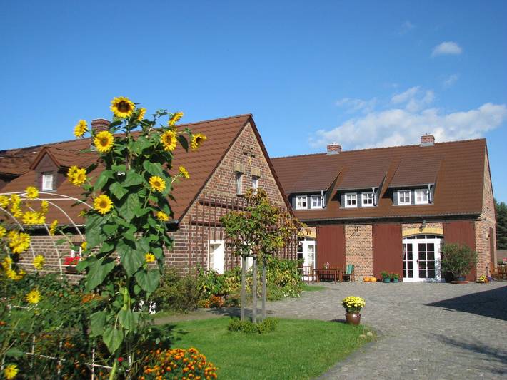 Ganze Ferienwohnung, Ferienhof Erlengrund Ferienhaus, 4 FeWo, Lausitzer Seenland - Ferienwohnung  Bauernstübel in Boxberg (Oberlausitz), Oberlausitzer Heide- und Teichlandschaft