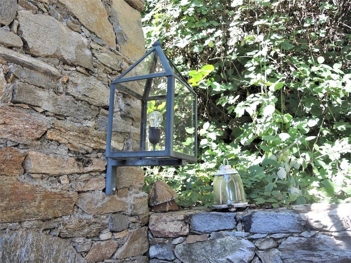 Tessiner Rustico für Naturliebhaber, mit Garten und Pergola, Tierliebhaber in Cugnasco-Gerra, Tessiner Alpen