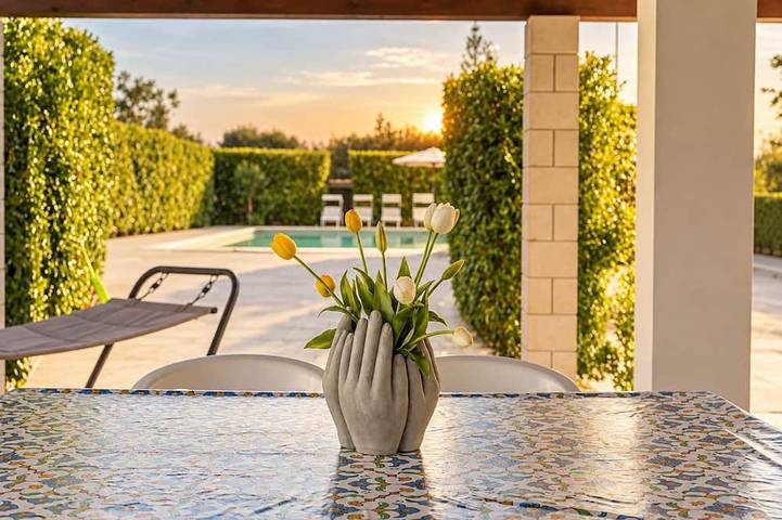 Villa per 7 persone, con idromassaggio e giardino, con animali domestici - 1