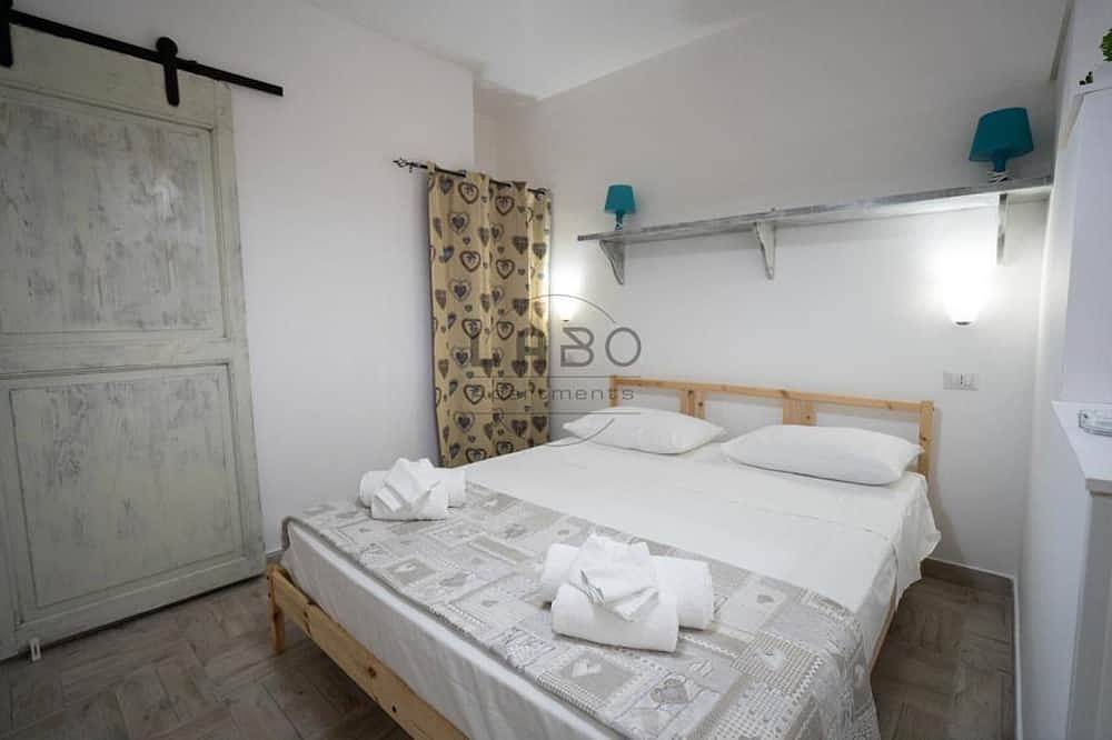 Ilios studio with garden, close to the city center in Tropea, Vibo Valentia Province