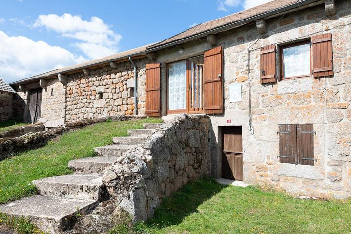 Gîte pour 4 personnes, avec Jardin et Vue