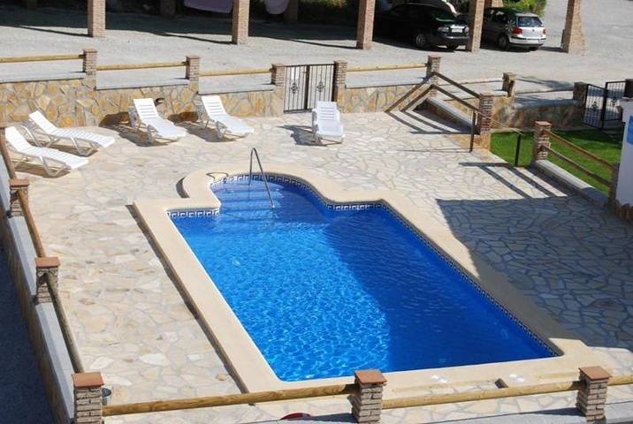 Casa rural para 5 personas, con Terraza además de Jardín y Piscina en Galera 