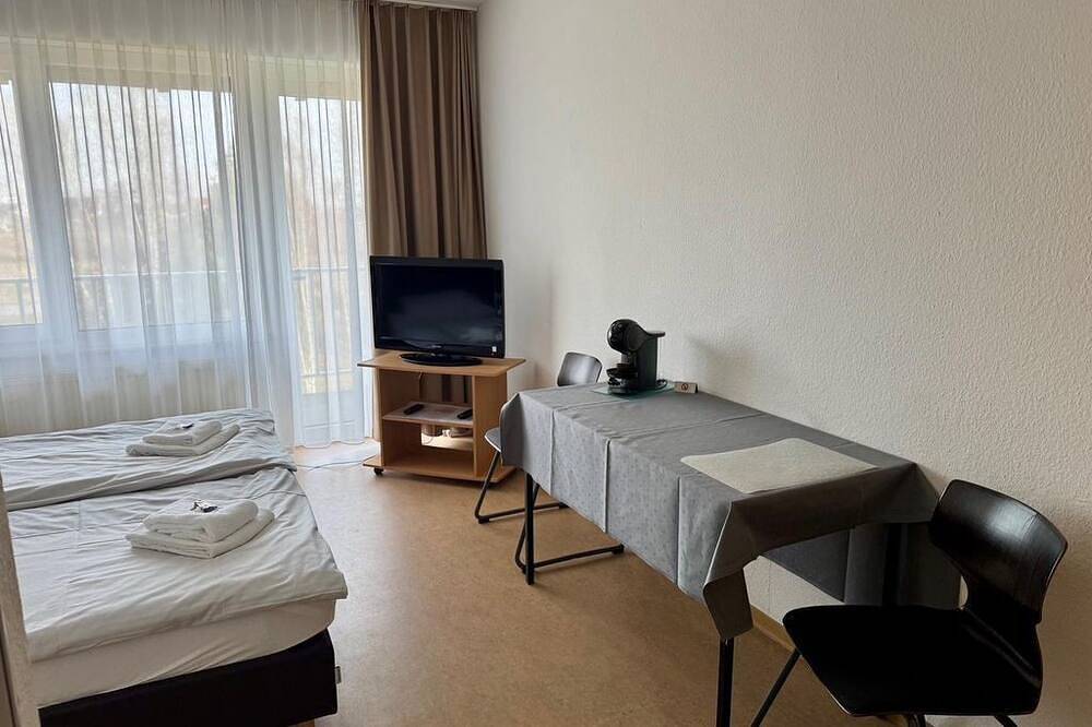 Doppelzimmer K + B - Gästehaus Haßloch in Haßloch, Pfälzer Rheinebene