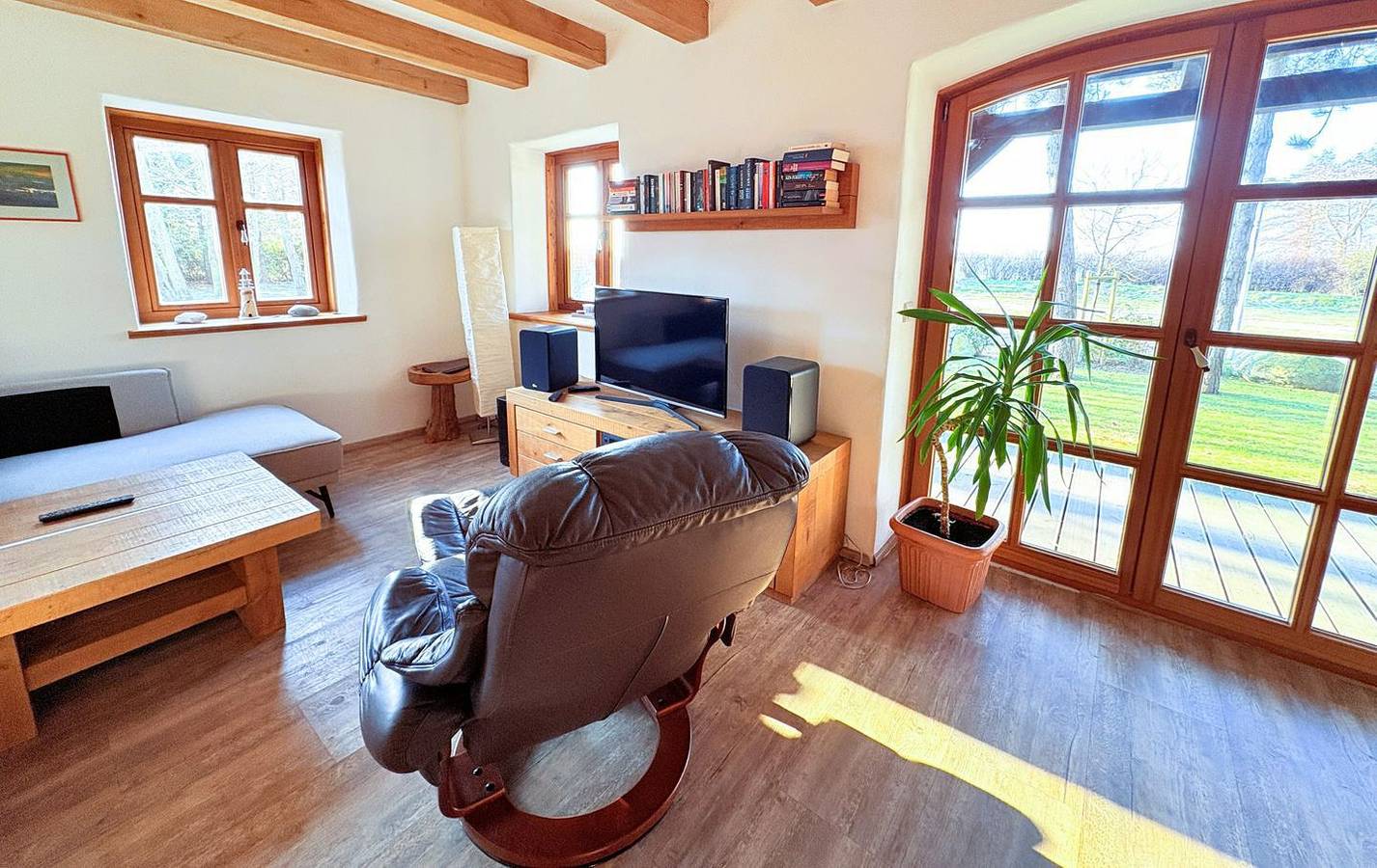 Windhuus–Exklusives Fachwerkhaus am Wieker Bodden mit Sauna und Leuchtturm-Blick in Wiek, Rügen