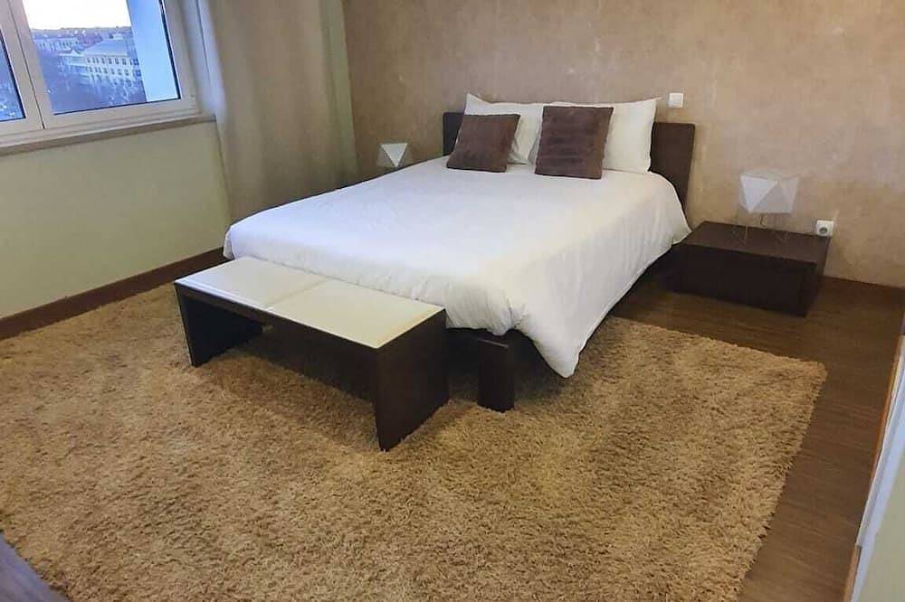 Ganze Wohnung, Cozy apartment - top floor views, in the center of Fátima! in Fátima, Santarém Distrikt