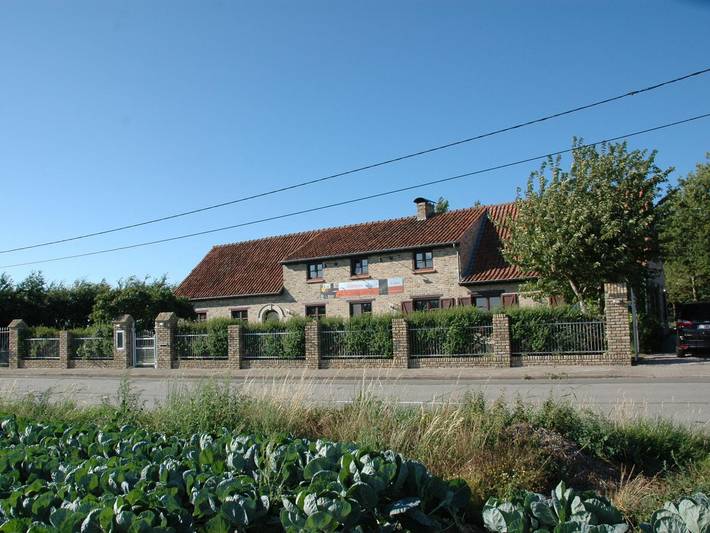 Location de vacances pour 28 personnes, avec Jardin et Sauna dans Chateau De Beauvoorde Furnes