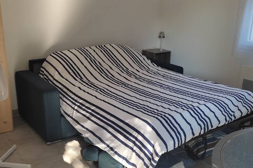 Appartement entier, Le Havre de Milly - Petite maison avec jardin privatif - proche d'Uzès in Garrigues-Sainte-Eulalie, Région de Nîmes