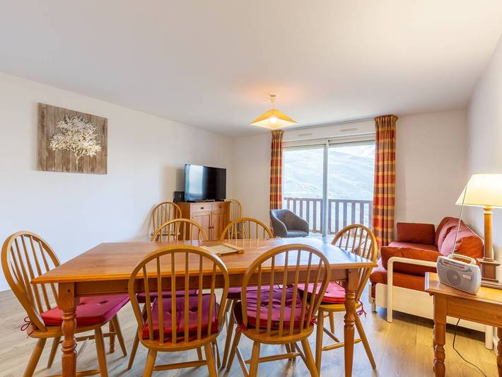 Chalet pour 6 personnes, avec balcon et piscine, animaux acceptés à Peyragudes