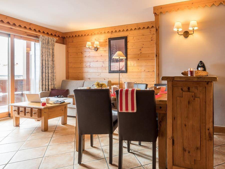 Pierre & Vacances Premium Résidence Les Hauts Bois - Appartement 5 personnes - 1 chambre + 1 coin nuit - sans balcon in Aime 2000, Aime-la-Plagne