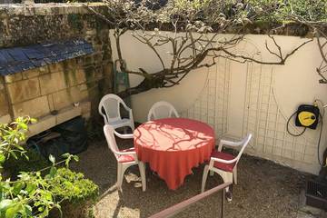 Gîte pour 6 personnes, avec jardin à Candes-Saint-Martin