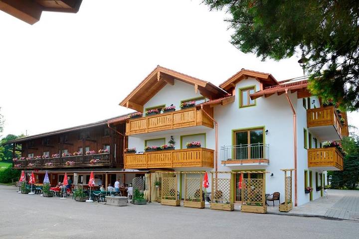 BnB für 2 Personen, mit Garten und Pool in Prien am Chiemsee
