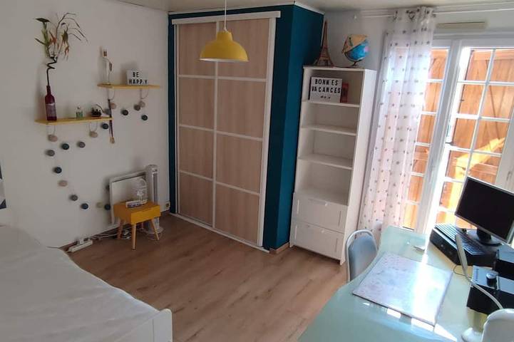 Location de vacances pour 6 personnes, avec jardin et terrasse à Montfaucon (France) - 3