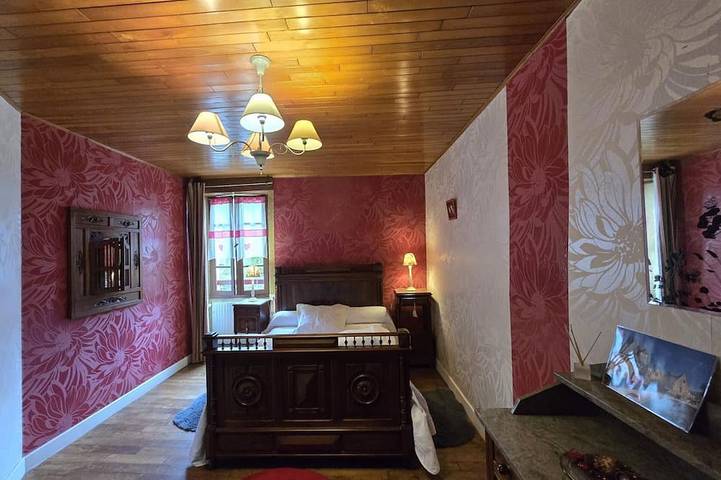 Gîte pour 6 personnes, avec jardin, animaux acceptés à Sainte-Mondane - 2