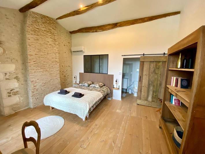 Location de vacances pour 6 personnes, avec vue ainsi que jardin et piscine à Tonnay-Charente - 4