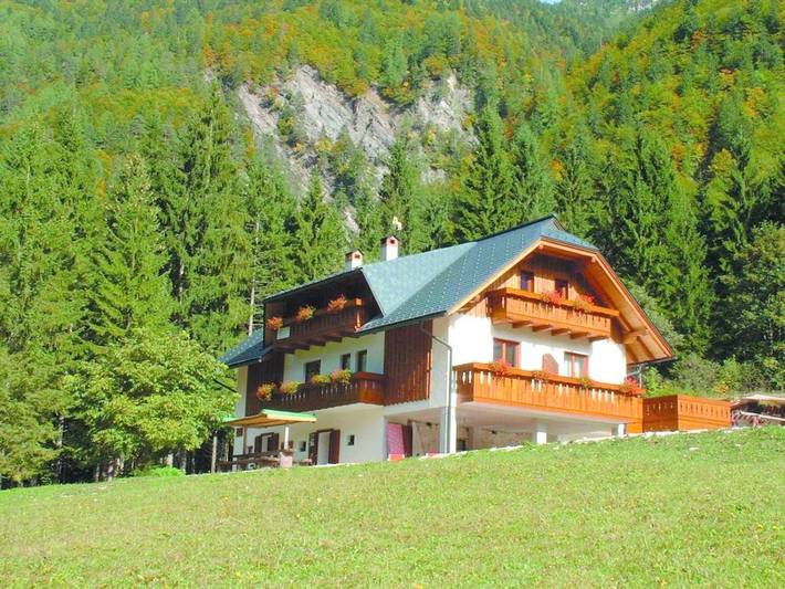 Privatzimmer für 3 Personen, mit Ausblick und Garten - 1