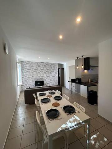 Gîte pour 6 personnes, animaux acceptés à Grisolles