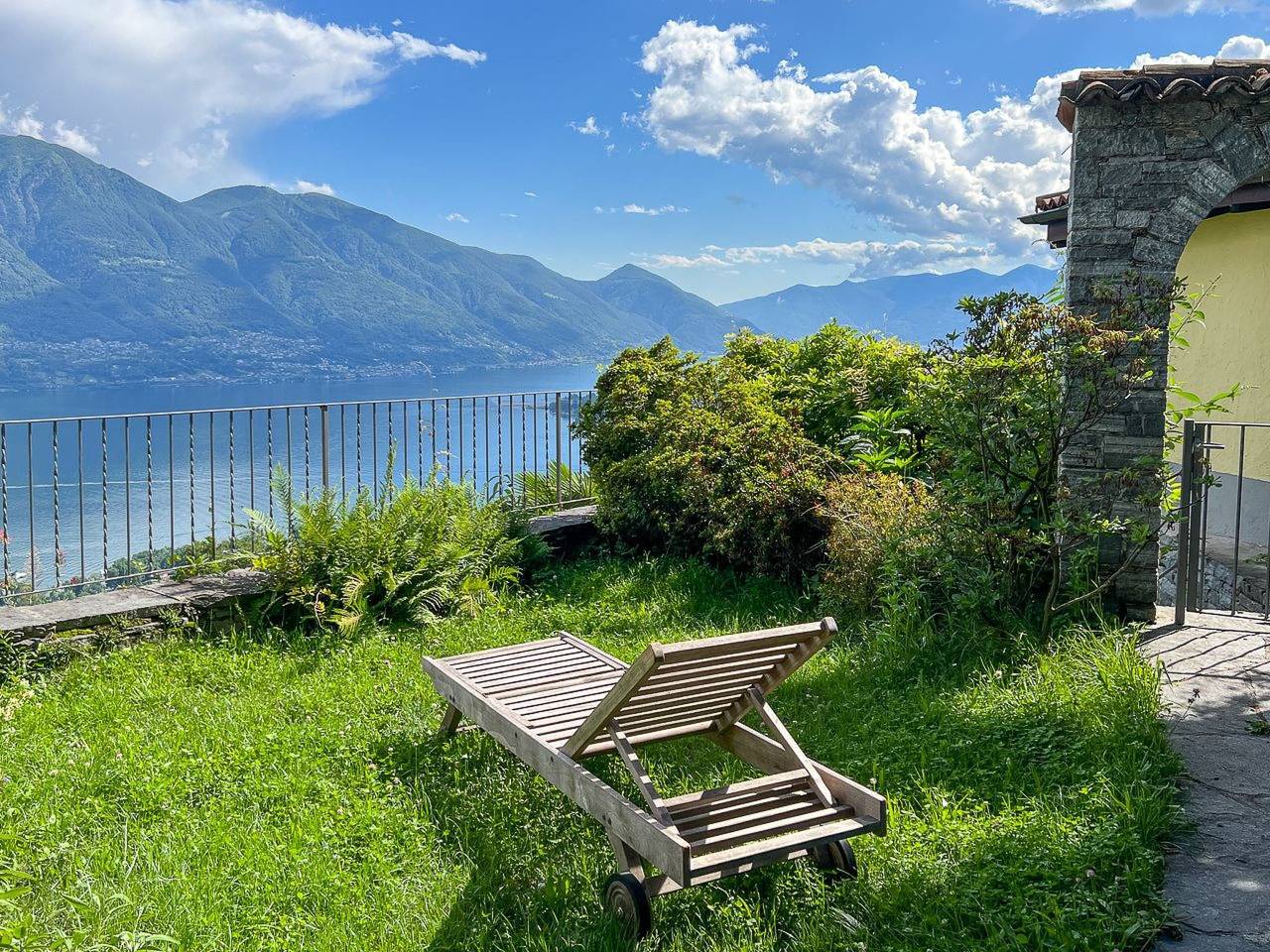 Ganze Wohnung, Casa Riale oben in Brione sopra Minusio, Tessiner Alpen
