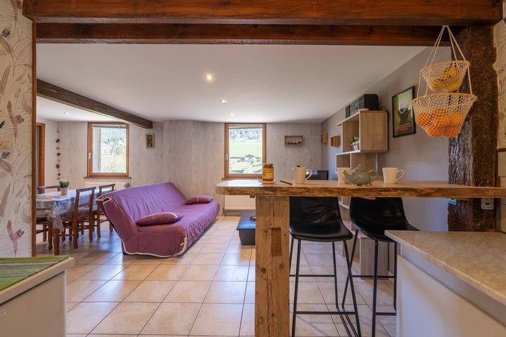 Gîte “Brimbelle - La Petite Meurthe” with Mountain View, Private Garden & Wi-Fi in Ban-sur-Meurthe-Clefcy, Regional Naturpark i Ballons des Vosges
