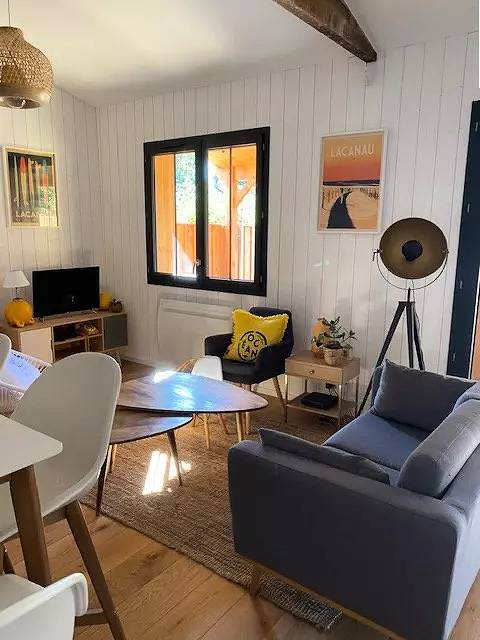 Cerca de la hermosa casa del lago con piscina privada para 7 personas in Lac de Lacanau, Lacanau