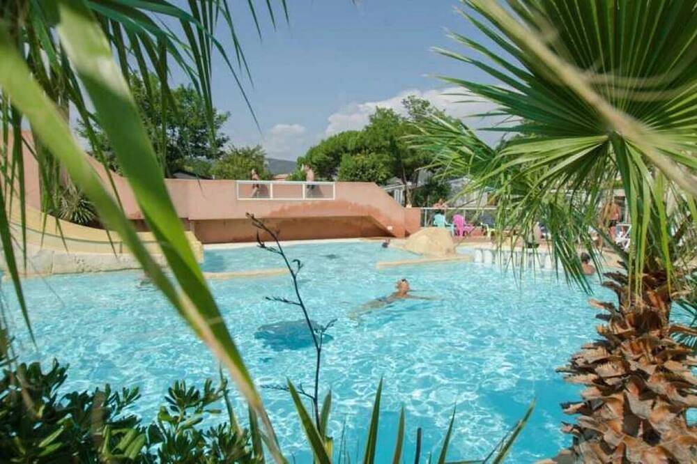 Camping 4 étoiles - Parc aquatique in Bormes-les-Mimosas, Parc national de Port-Cros