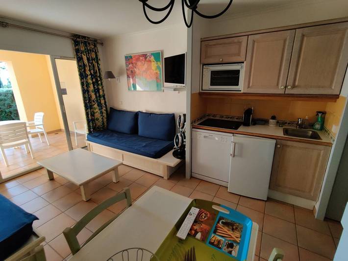 Gîte pour 4 personnes, avec piscine dans Plage de la Garonnette - 3