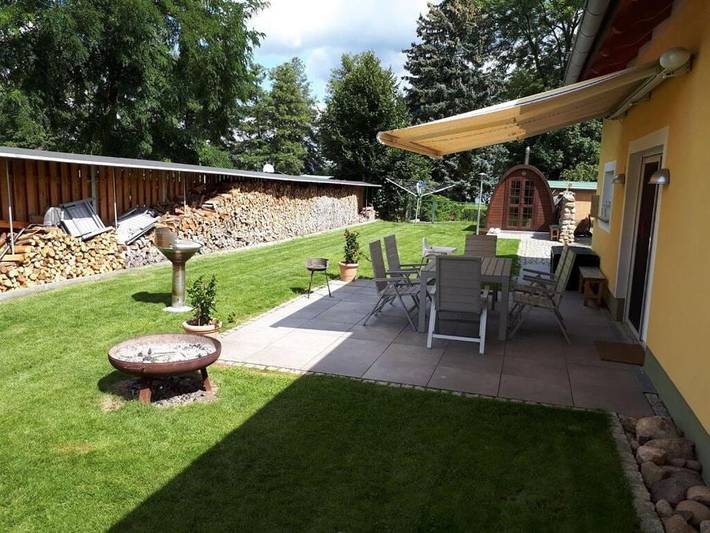Ferienhaus für 8 Personen, mit Terrasse und Sauna in Schwielochsee