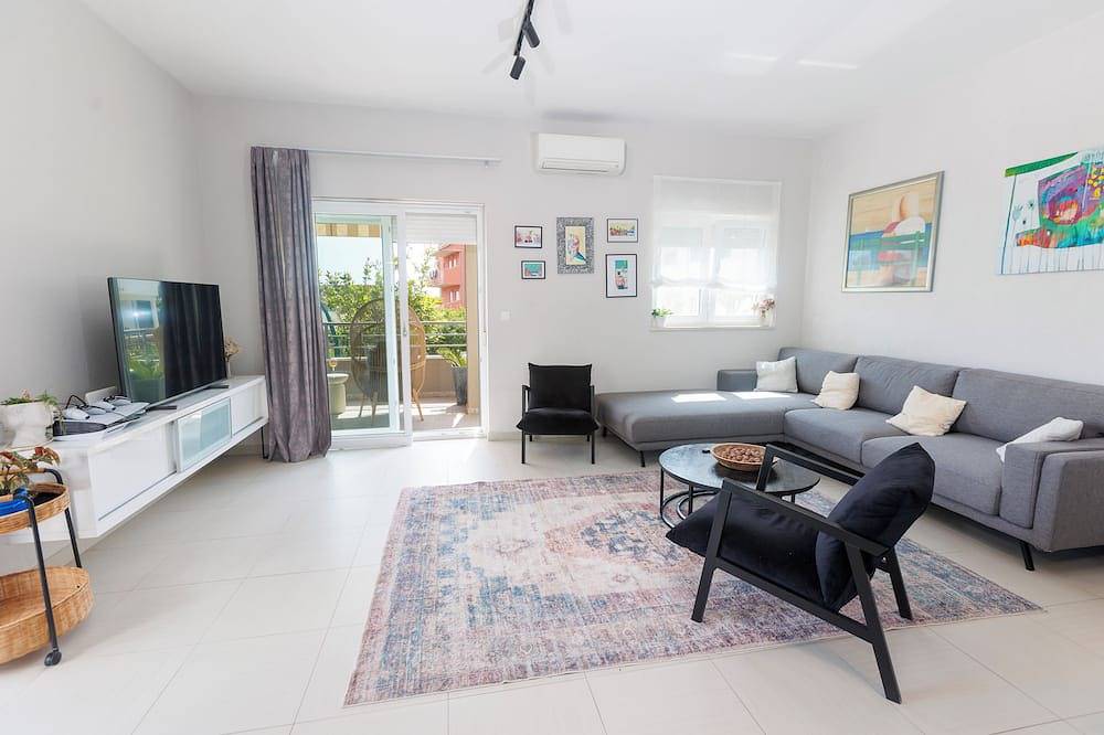 Fantástica casa en excelente zona in Podstrana, Condado de Split-Dalmacia