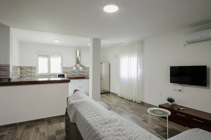 Casa rural para 6 personas, con piscina para niños y jardín en Provincia de Sevilla - 4