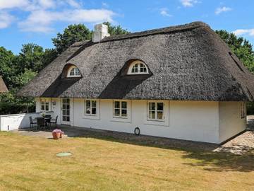 Ferienhaus für 6 Personen, mit Terrasse, mit Haustier in Båring Strand