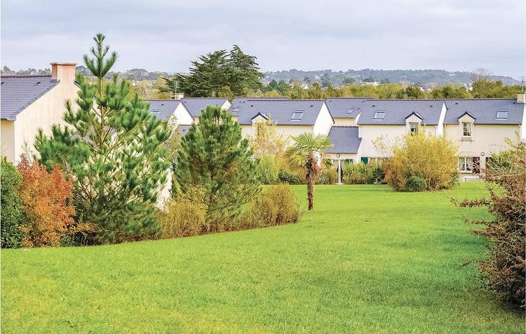 Maison de vacances pour 8 personnes, avec terrasse et piscine dans Morgat