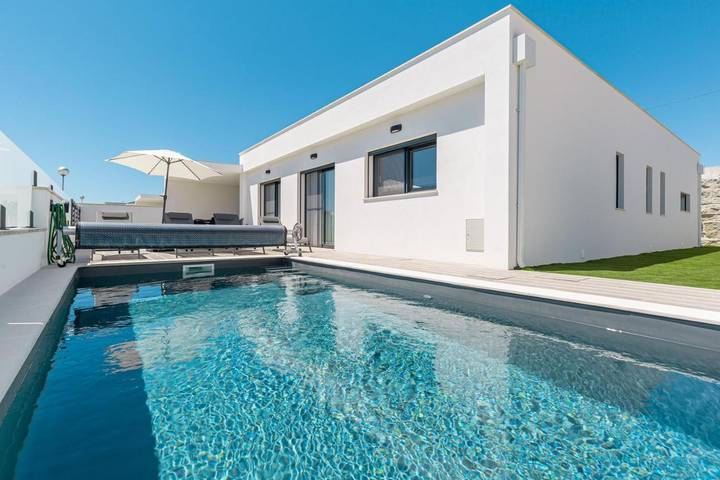 Ferienhaus für 6 Personen, mit Pool und Garten in Santa Bárbara