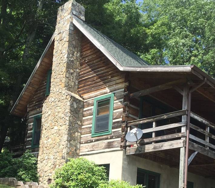 Vacation rental for 6 people, with balcony, with pets in Banner Elk