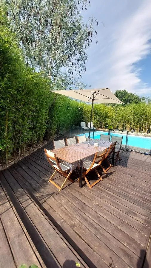 Villa pour 6 personnes, avec jardin et piscine - 1