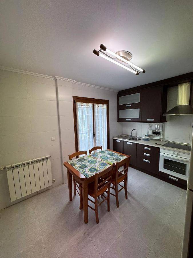 Apartamento entero, Two-Bedroom Apartment in Elizondo, Baztán