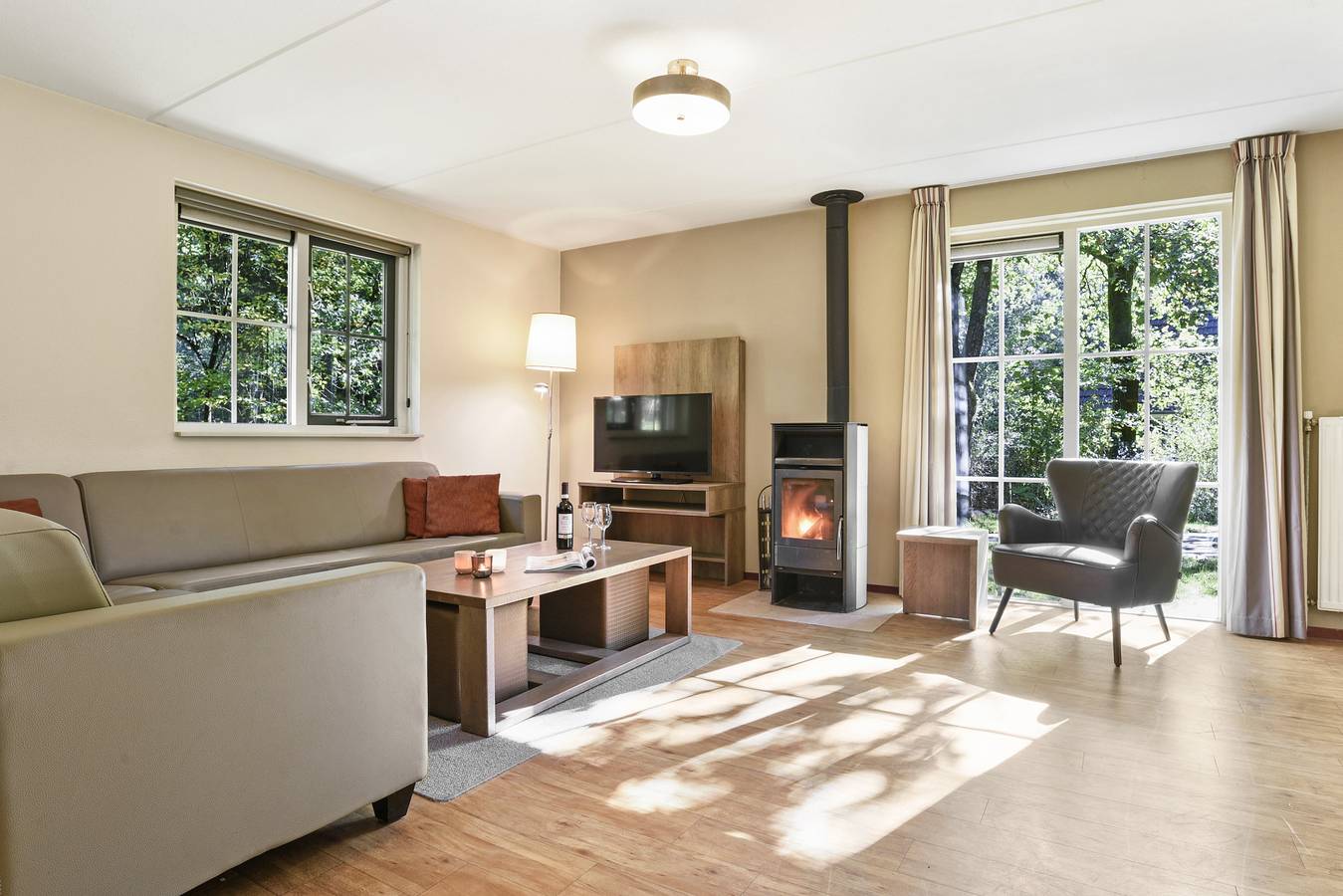 Landal Coldenhove — 8-persoons bungalow - Breed toegankelijk in Eerbeek, Veluwe