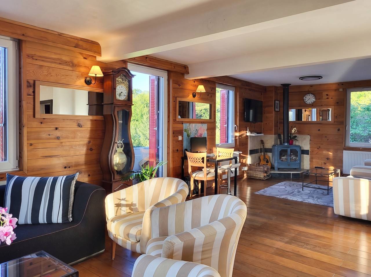 Appartement entier, Appartement spacieux avec vue sur les montagnes à Mont-Saxonnex in Mont-Saxonnex, Région de Bonneville