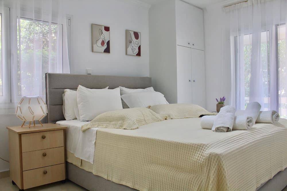 Geheel appartement, Bright and Peaceful Apartment near Varkiza beach in Varkiza, Vari