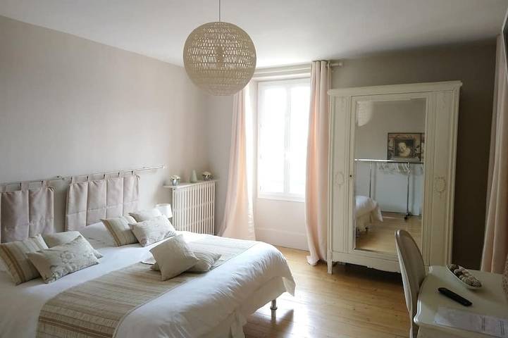 Location de vacances pour 6 personnes, avec jardin dans Vexin-sur-Epte - 2