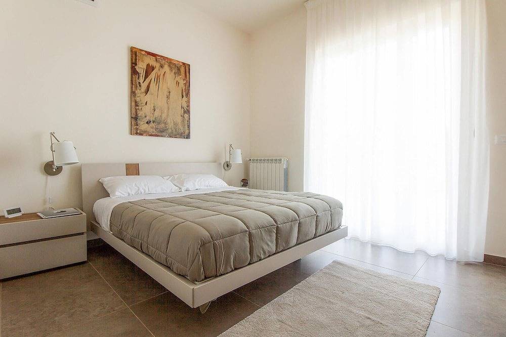 Lovely home in Viagrande in Viagrande, Ätna
