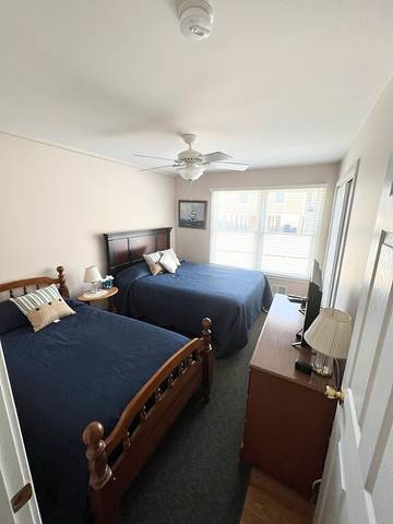 Vacation Home for 14 Guests in Point Pleasant Beach, Jersey Shore, Picture 2