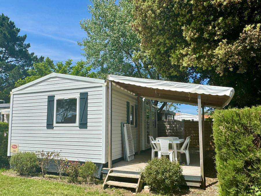 Camping Le Chaponnet - Mobilhome 4 personas - Cottage Tropical - 2 habitaciones ** (en francés) in Brem-sur-Mer, Valle del Loira