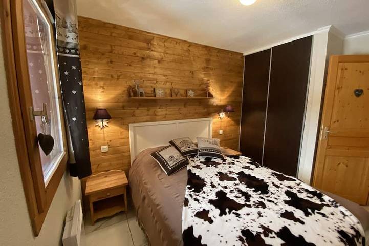 Gîte pour 10 personnes, avec Balcon et Jardin à Oz - 2