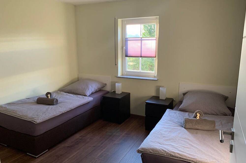Ganze Wohnung, Feriendomizil Zum Storchennest - Appartement/Fewo, Dusche u. Bad, Wc, 2 in Ohmbach, Saar-Nahe-Bergland
