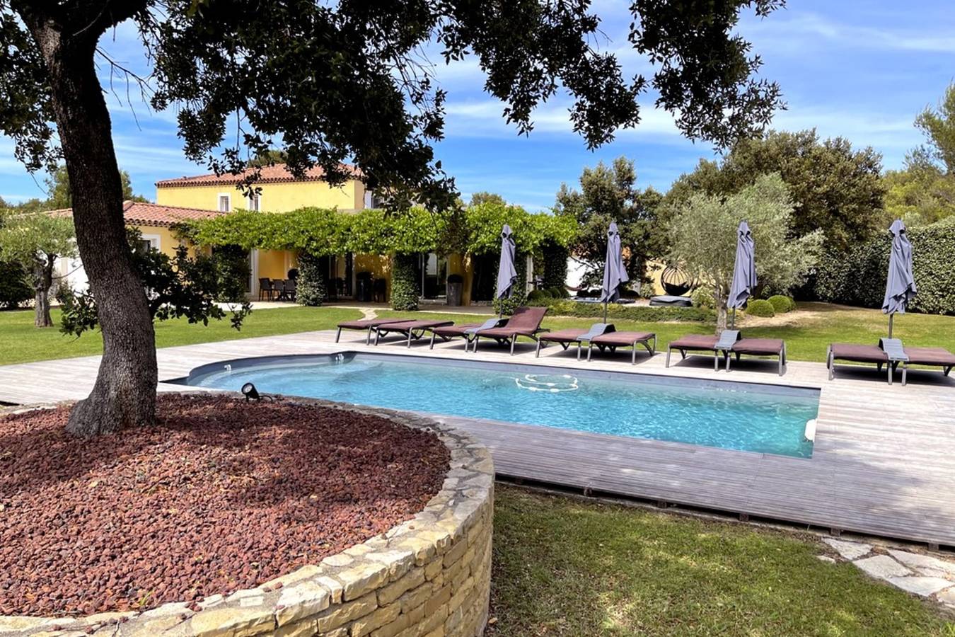 “Villa Oasis: Luxury and Relaxation in Provence in Lambesc, Aix-en-Provence und Umgebung