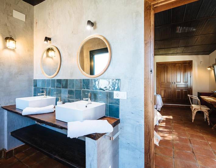 Finca Los Gorriones – Country House with Mountain Views near Seville in Urbanización Sierralagos, El Garrobo