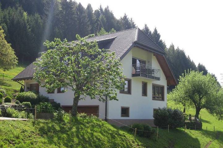 Ferienwohnung für 4 Personen, mit Garten - 1