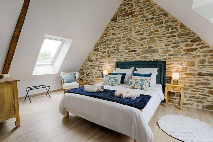 Location de vacances pour 16 personnes, avec terrasse et jardin à Tréal - 3