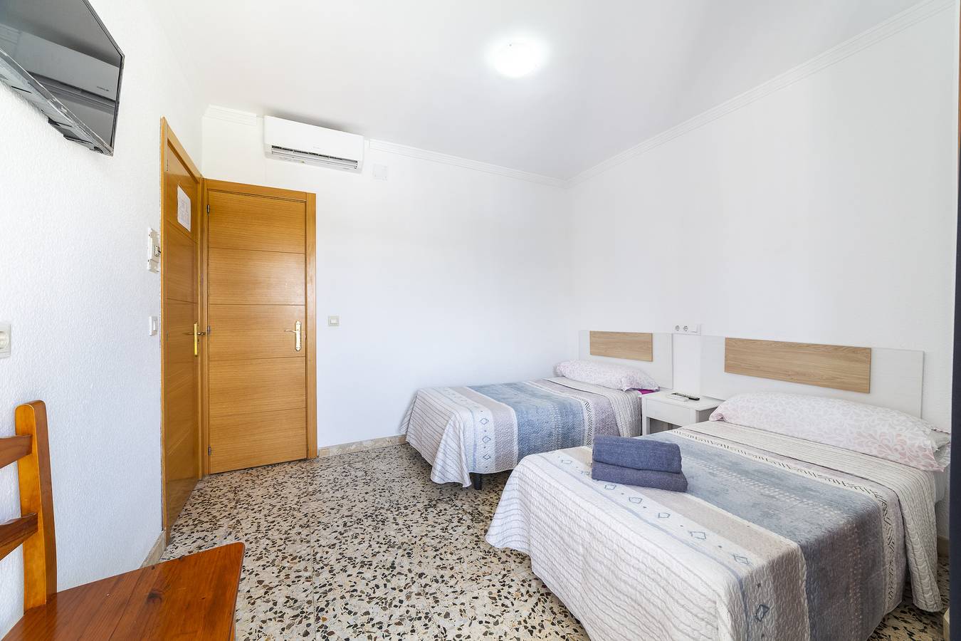 Chambre 'Doble Individual 14' avec Wi-Fi et climatisation in Roquetas de Mar, Costa de Almería